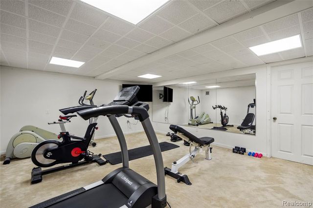 56853 Mount Vernon Road, Shelby Twp, MI 48316