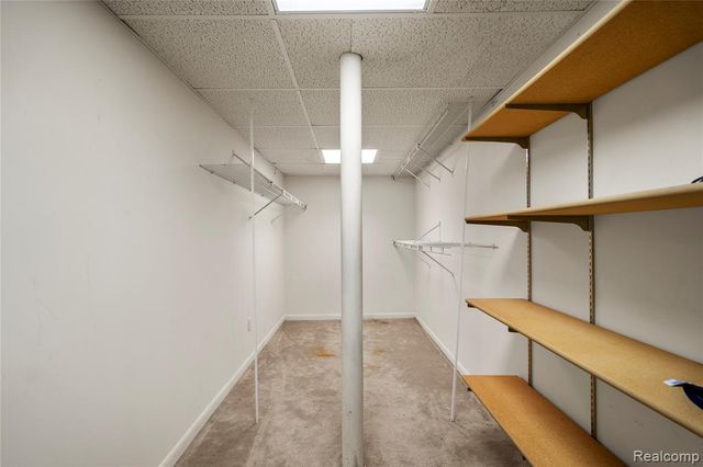 56853 Mount Vernon Road, Shelby Twp, MI 48316