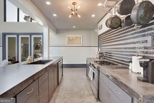 125 Tiffany Lane, St. Simons, GA 31522