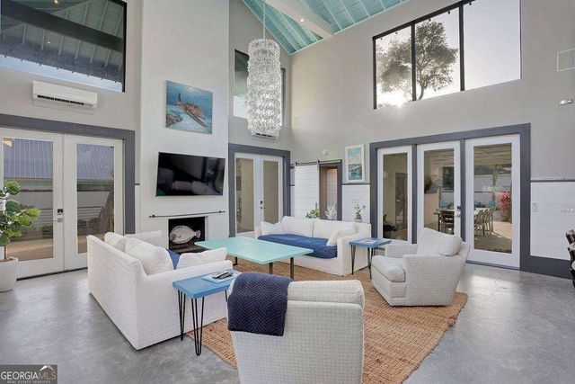 125 Tiffany Lane, St. Simons, GA 31522