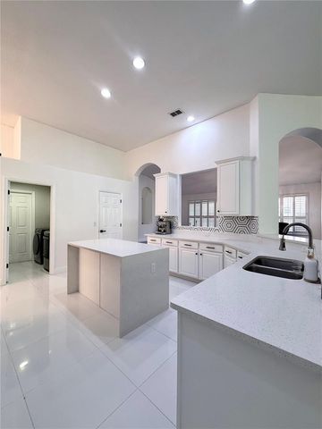 12005 SUMMERSPRING LAKES DRIVE, Orlando, FL 32825