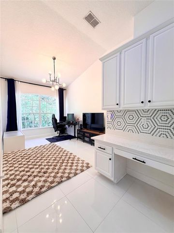 12005 SUMMERSPRING LAKES DRIVE, Orlando, FL 32825