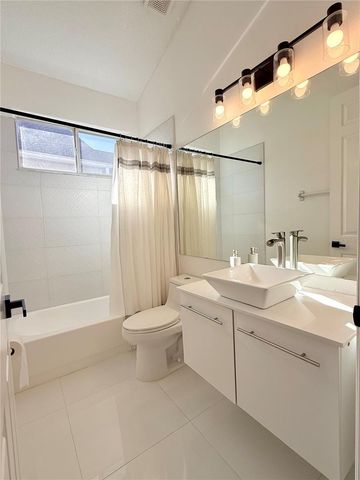 12005 SUMMERSPRING LAKES DRIVE, Orlando, FL 32825