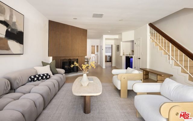 1517 Westholme Avenue, Los Angeles, CA 90024