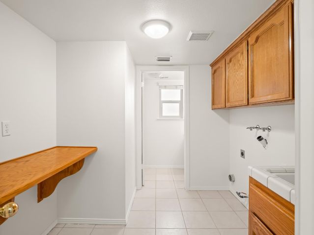 4224 W Paul Avenue, Fresno, CA 93722