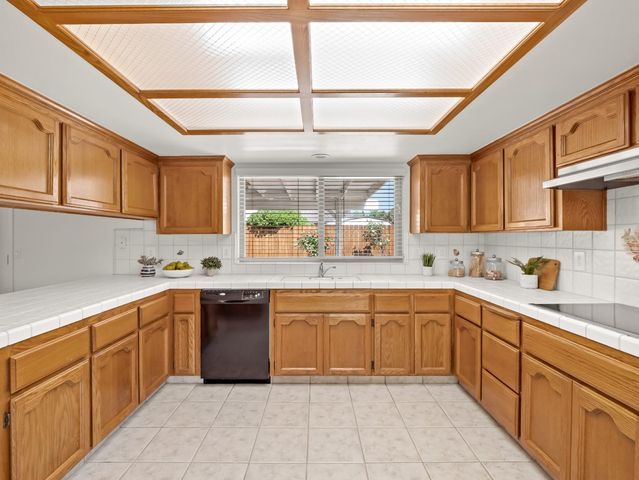 4224 W Paul Avenue, Fresno, CA 93722