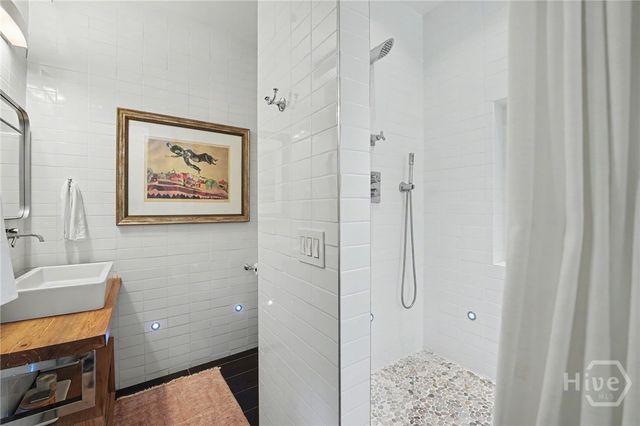 106 W Gwinnett Street 2A, Savannah, GA 31401