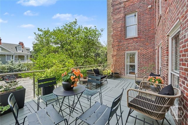 106 W Gwinnett Street 2A, Savannah, GA 31401