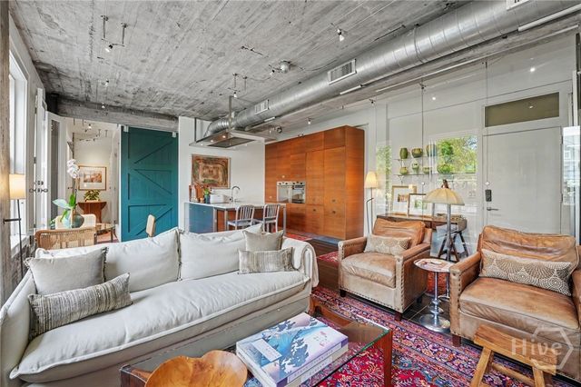 106 W Gwinnett Street 2A, Savannah, GA 31401