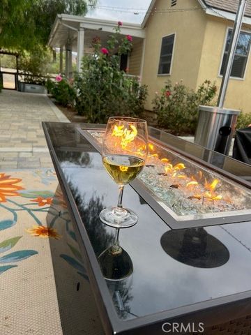 30076 Bouquet Canyon, Saugus (santa Clarita), CA 91390