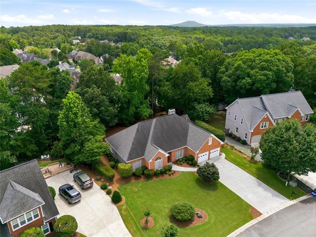 3191 Crestmont Way NW, Kennesaw, GA 30152