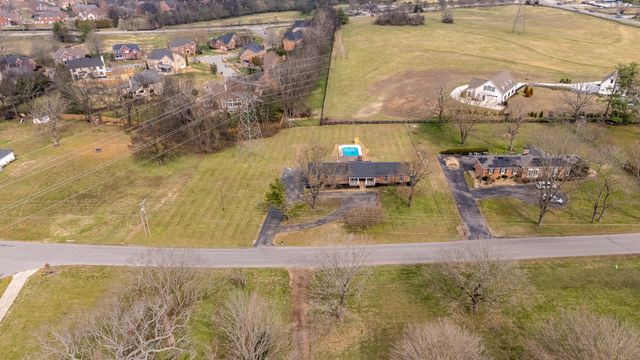 2208 Bowman Rd, Franklin, TN 37064
