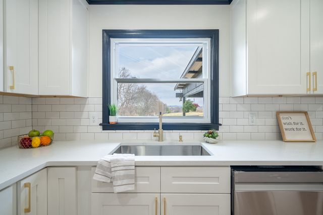 2208 Bowman Rd, Franklin, TN 37064