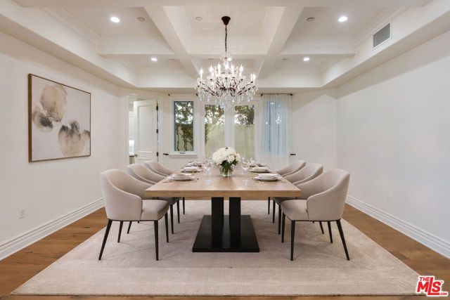 345 S Saltair Avenue, Los Angeles, CA 90049