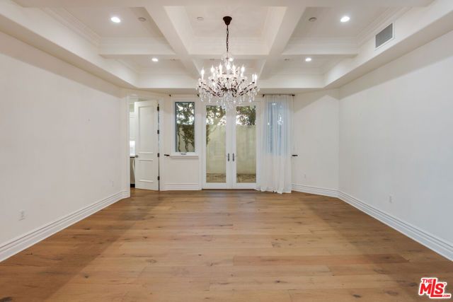 345 S Saltair Avenue, Los Angeles, CA 90049