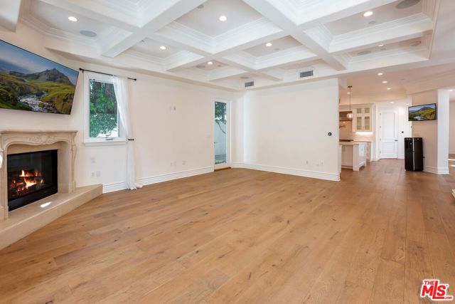 345 S Saltair Avenue, Los Angeles, CA 90049