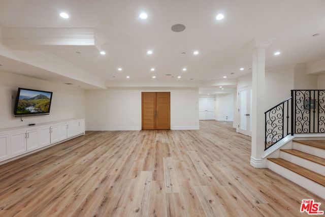 345 S Saltair Avenue, Los Angeles, CA 90049