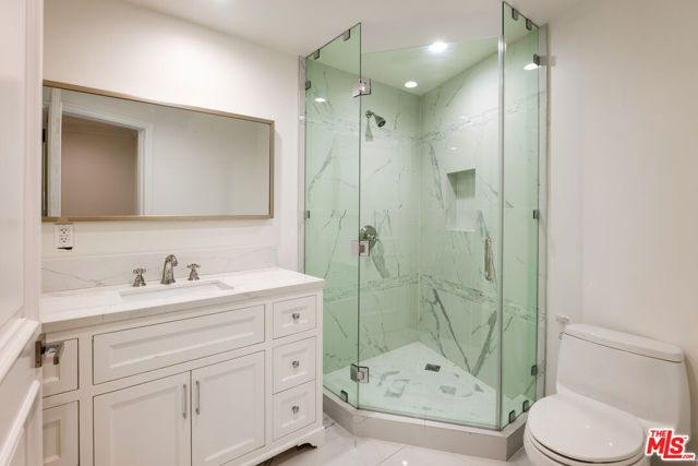 345 S Saltair Avenue, Los Angeles, CA 90049