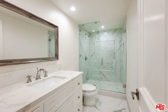 345 S Saltair Avenue, Los Angeles, CA 90049