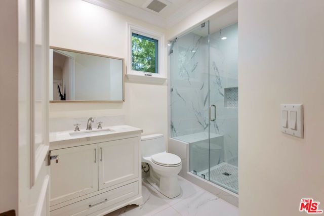 345 S Saltair Avenue, Los Angeles, CA 90049