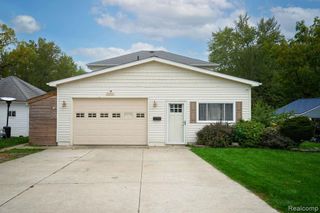 25991 E Huron River Drive, Flat Rock, MI 48134