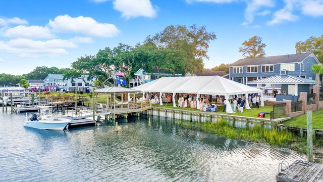 4853 Highway 17, Murrells Inlet, SC 29576