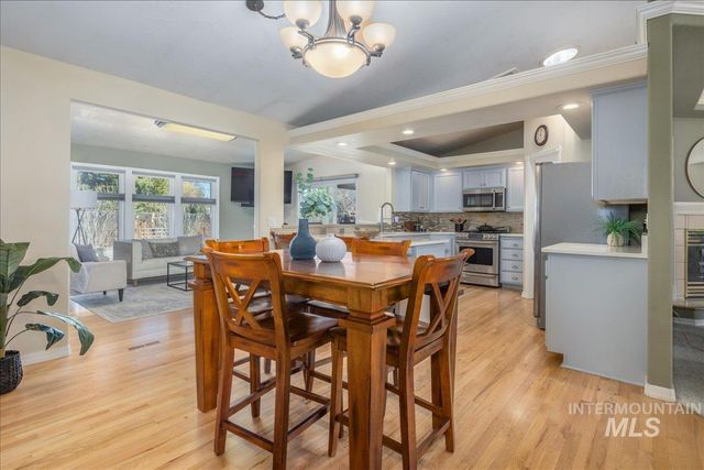 8688 W Mediterranean Ct, Boise, ID 83709