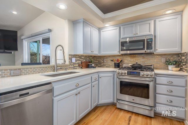 8688 W Mediterranean Ct, Boise, ID 83709