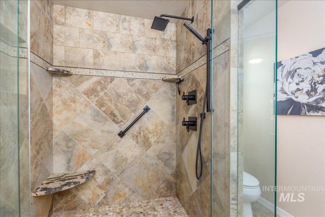 8688 W Mediterranean Ct, Boise, ID 83709