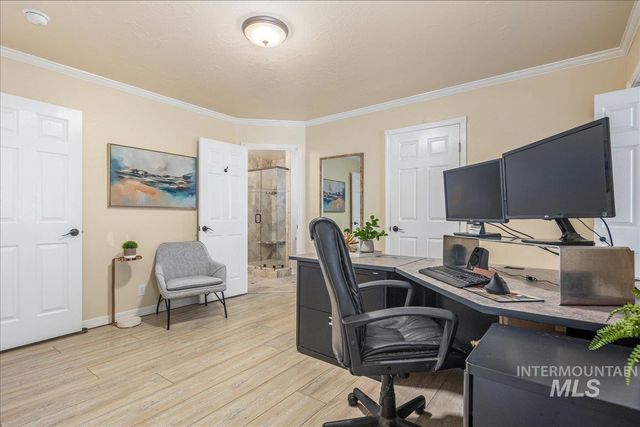 8688 W Mediterranean Ct, Boise, ID 83709