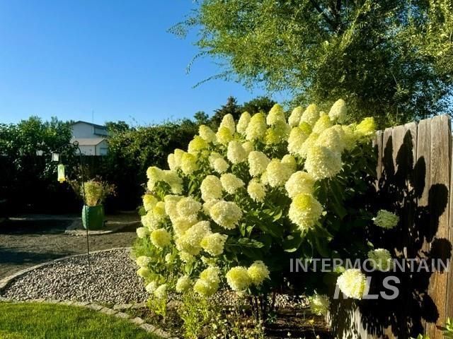 8688 W Mediterranean Ct, Boise, ID 83709