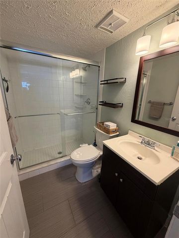 3024 BONAVENTURE CIRCLE 204, Palm Harbor, FL 34684