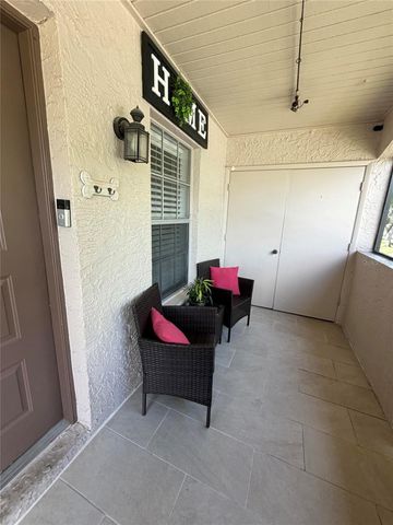 3024 BONAVENTURE CIRCLE 204, Palm Harbor, FL 34684