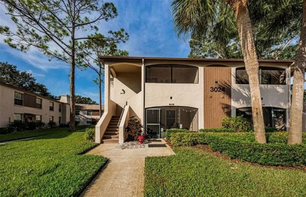 3024 BONAVENTURE CIRCLE 204, Palm Harbor, FL 34684