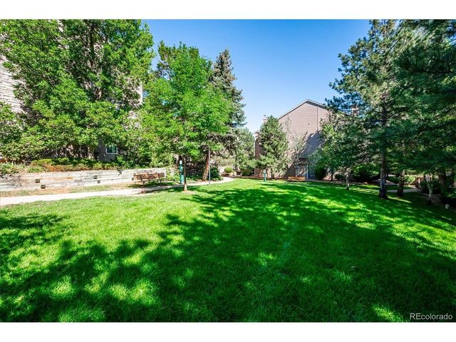 7414 S Alkire St 303, Littleton, CO 80127