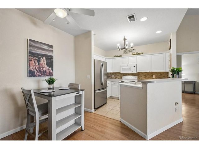 7414 S Alkire St 303, Littleton, CO 80127