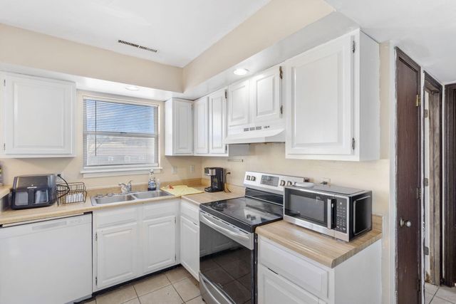 4401-4403 GERMANTOWN DR, Columbia, MO 65203