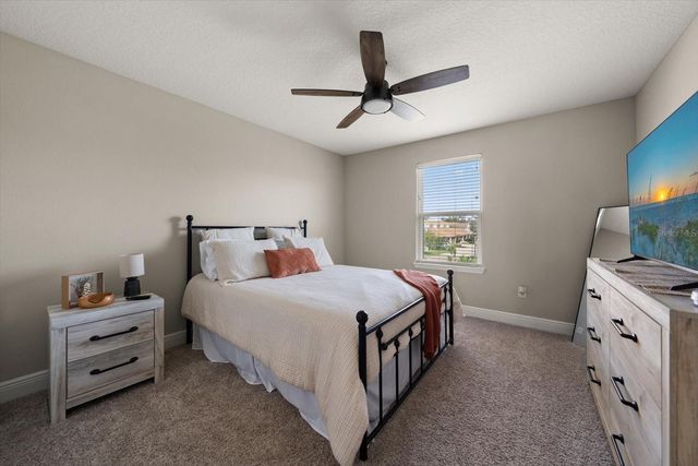 5299 NEIL DRIVE, St Petersburg, FL 33714