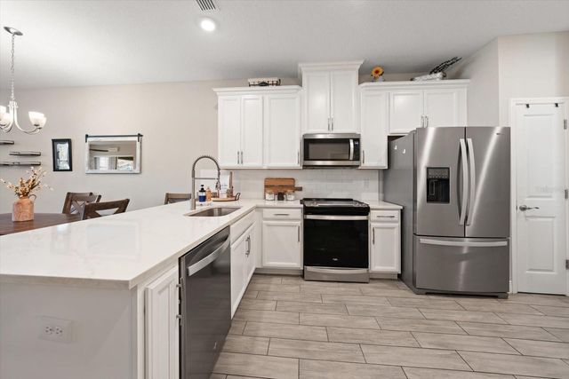 5299 NEIL DRIVE, St Petersburg, FL 33714