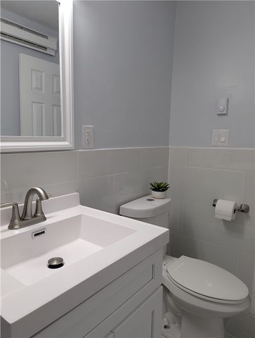 15 Apple Valley Parkway 2, Smithfield, RI 02828