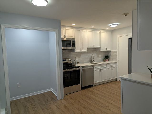 15 Apple Valley Parkway 2, Smithfield, RI 02828