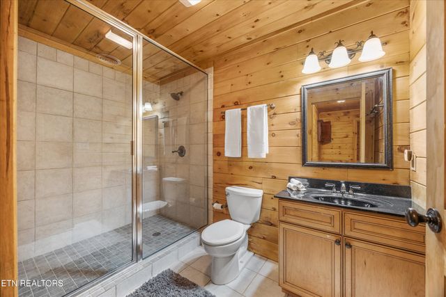 225 Yacht Club Lane, Andersonville, TN 37705