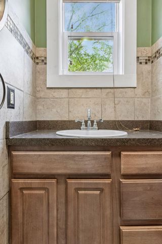 3047 14th Avenue S, Minneapolis, MN 55407