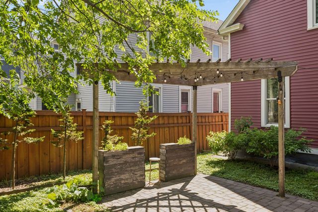 3047 14th Avenue S, Minneapolis, MN 55407