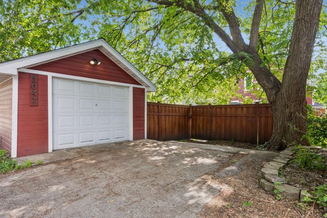 3047 14th Avenue S, Minneapolis, MN 55407