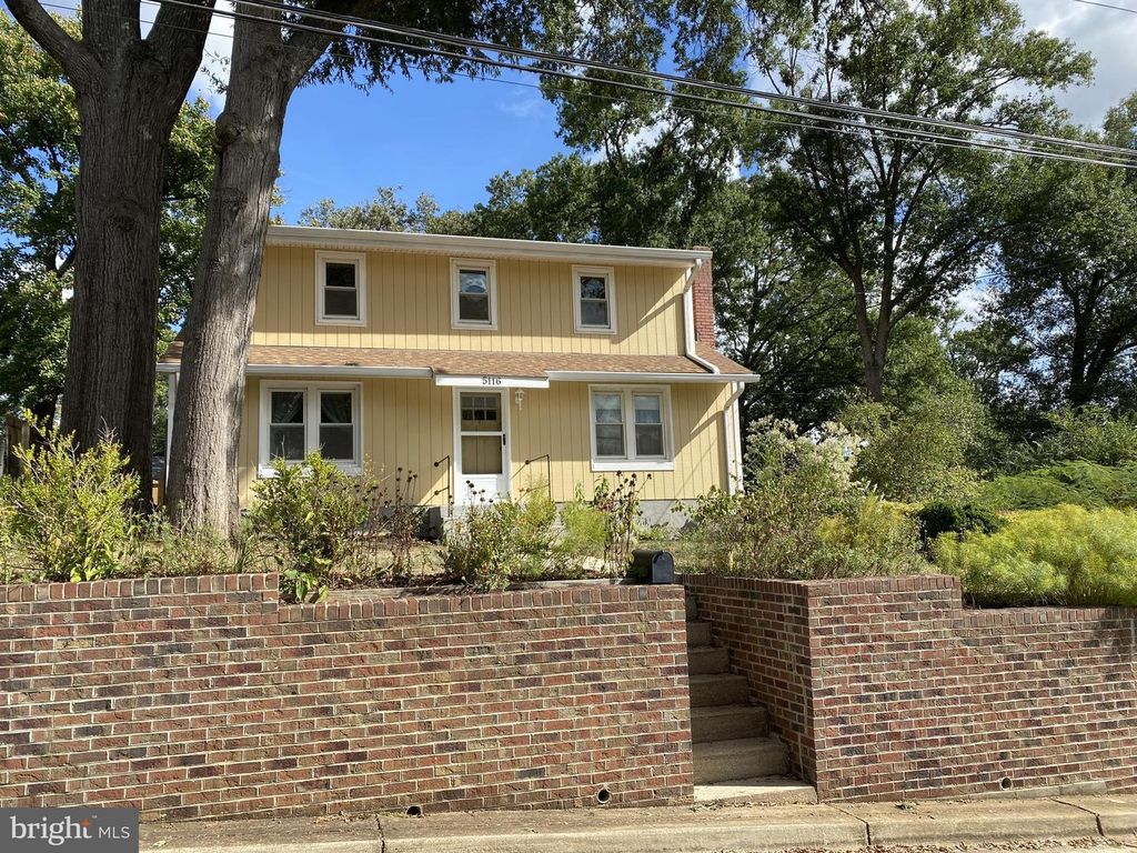 5116 IROQUOIS ST, College Park, MD 20740