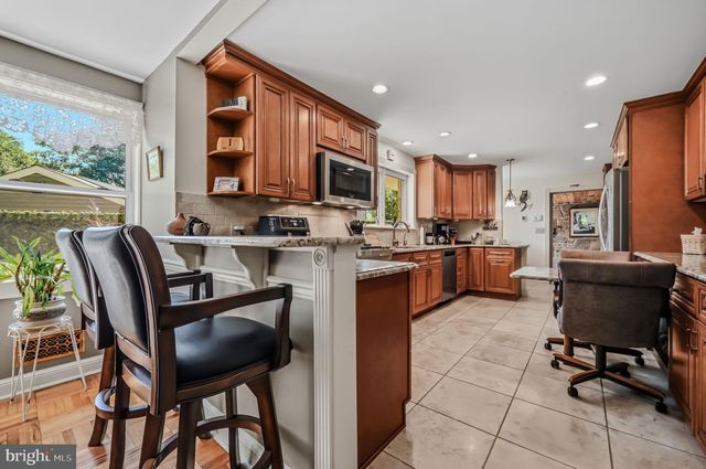 10 BEECH AVE, Wilmington, DE 19805