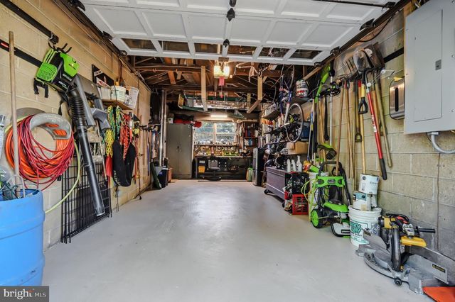 10 BEECH AVE, Wilmington, DE 19805