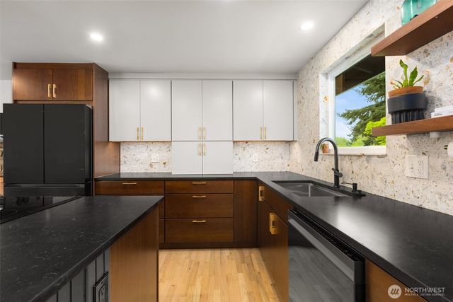 1241 S 129th Street, Burien, WA 98168