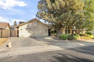 442 Evergreen Dr, Lodi, CA 95242
